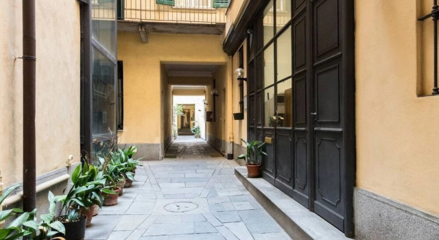 Hintown corso Genova, Забронировать Отель Милан Ломбардия, рядом с Colonne di San Lorenzo