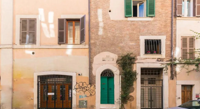 Moro 50 - Loft in Trastevere, Забронировать Отель Трастевере Рим, рядом с Площадь Кампо-деи-Фиори
