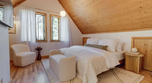 North Lake Hideaway Prime Locale for Outdoor Fun, Prenota Hotel Alpine Meadows Squaw Valley