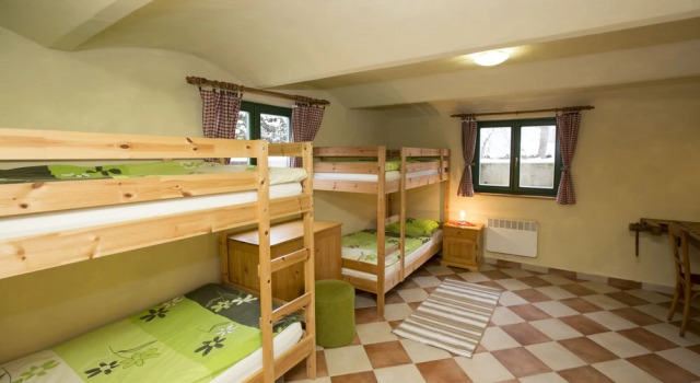 Cottage Suha, Buchen Sie Ferienhaus Villen in Vogel, Villa