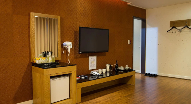 Номер Standard Pungnam Tourist Hotel