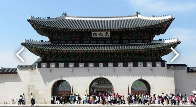 Living Castle