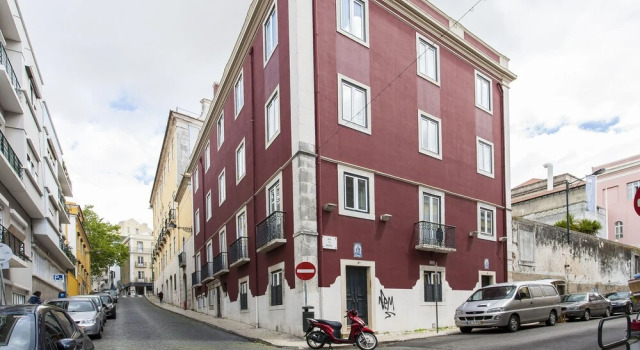ALTIDO Luxurious 2BR Apt w/workspace n Principe Real, nearby Rato subway