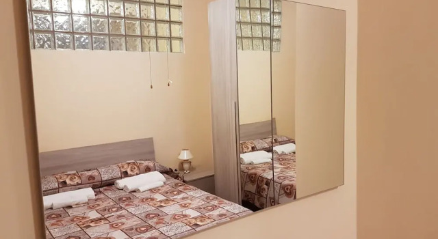 Casa vacanze Dinastia Borbone, Забронировать Отель Неаполь - Центральный вокзал Неаполь, рядом с Ospedale degli Incurabili