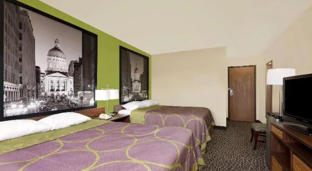 Номер Standard Super 8 by Wyndham Muncie/Ball St. College Area