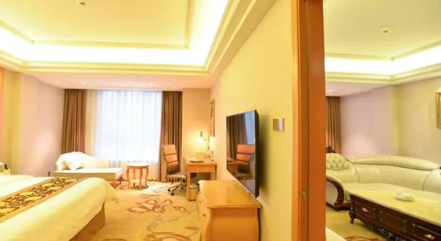 Люкс Deluxe Vienna Hotel Shantou Chaoyang Mianxi Road