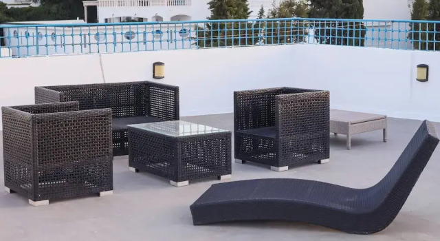 Charming Apartment With Panoramic Views in Historic Carthage