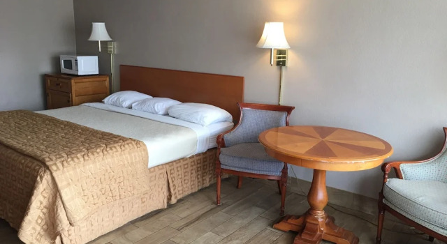 Номер Standard All Seasons Lodge