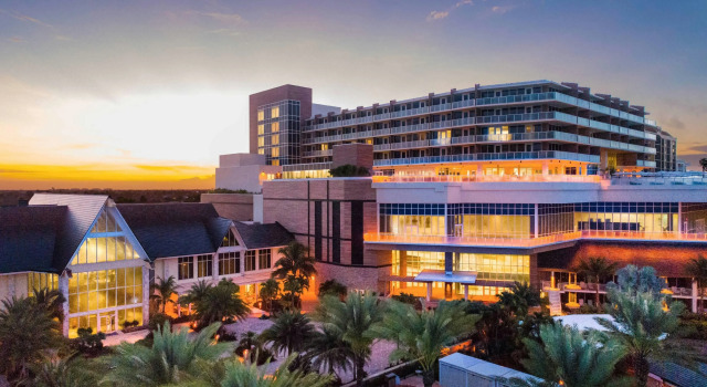 JW Marriott Marco Island Beach Resort, Забронировать Курортный отель Отели в центре Марко-Айленд, в центре, Завтраки