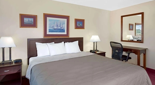 Enkelt suite med altan Days Inn by Wyndham Jackson