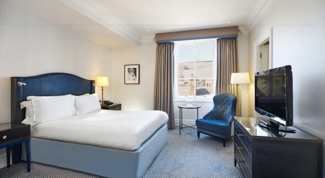 Двухместный номер Deluxe The Waldorf Hilton