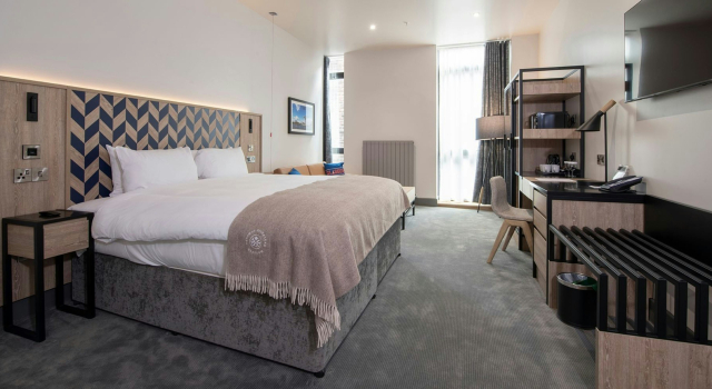 Sandman Signature Glasgow Hotel, Забронировать Отель Отели Глазго 4 звезды, рядом с Подвесной мост Портленд-Стрит, 4*