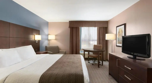 Четырёхместный номер Standard Days Inn by Wyndham Stephenville