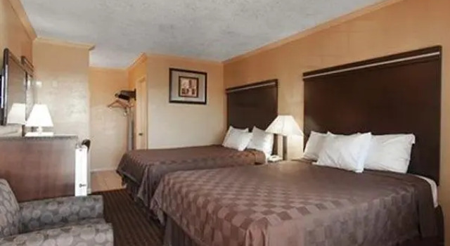 Econo Lodge Lemon Grove, Buchen Sie Hotel Lemon Grove San Diego und Umgebung