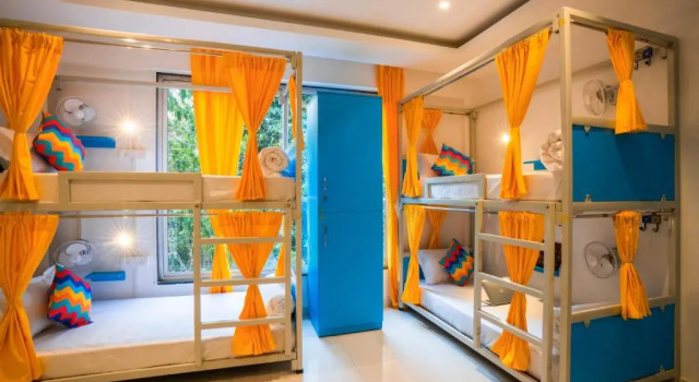 Кровать в общем номере goSTOPS Goa, Baga