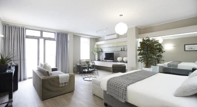 Двухместный номер Superior The Hyde All Suite Hotel