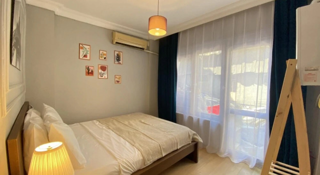 Charming Flat With Balcony in Sinanpasa Besiktas