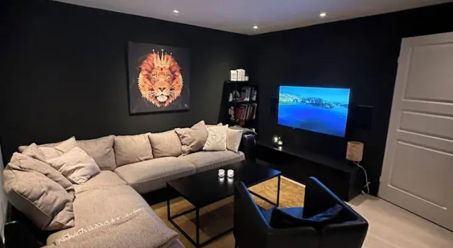 Апартаменты с балконом Remarkable 2-bed Apartment in Tromso