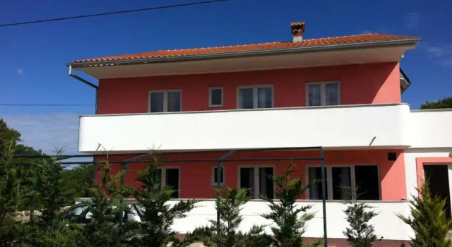 Guest House Kusen, Забронировать Гостевой дом Гостевые дома Свети Вид-Михолице, Гостевой дом