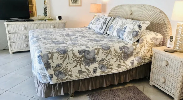 Sanibel Siesta on the Beach Unit 504 2 Bedrooms 2 Bathrooms Condo, Забронировать Апартаменты/квартира Санибел 