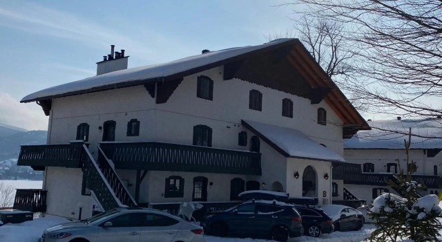 Mountain view fully renovated 6-8 people condo, Rezervovat Hotel Vesnice a turistické středisko Mont-Tremblant 