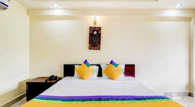 Itsy Hotels Aditya