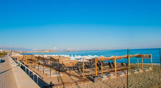 Студия Sunny Beach Apartments
