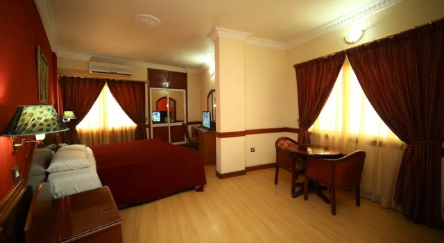 Двухместный номер Awal Hotel