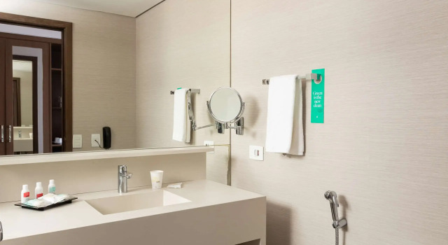 Номер Deluxe Golden Tulip São José dos Campos