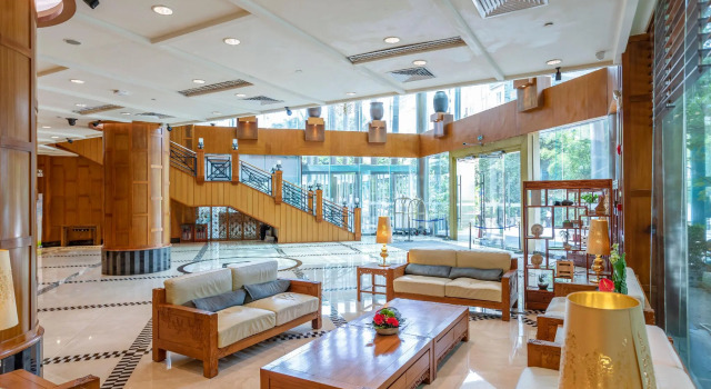 Seaview Gleetour Hotel Shenzhen, Rezerwuj Hotel Hotele w Shenzhen z parkingiem, Parking