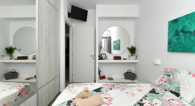 Апартаменты Parikia s Seaside House