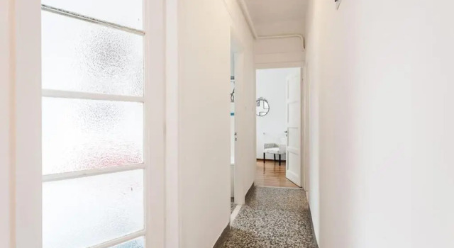 3Bdr Ideal Central Athenian Apt, Забронировать Отель Афины Острова Саронического залива - Аттика, рядом с Theocharakis Foundation