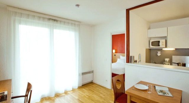 Апартаменты c 1 комнатой Séjours & Affaires Lyon Saint-Nicolas