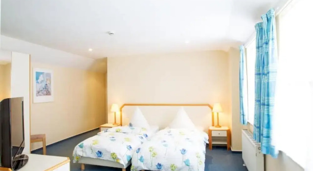 Penta Hotel, Book Hotel Douglas Isle of Man