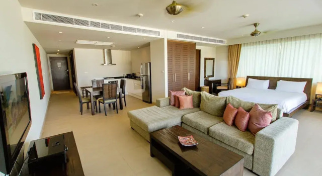 Serenity 2 bedroom Condominium, Забронировать Отель Раваи 