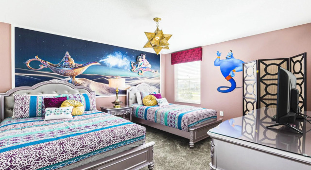 9BR Pool SPA Game Close to Disney, Book Ferieresort Hoteller i Four Corners med pool, Swimmingpool