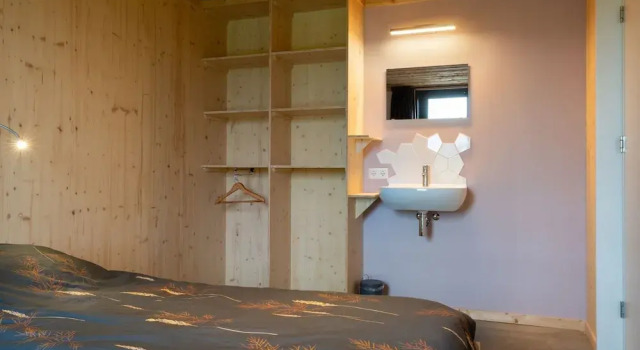 Peaceful Farmside Bungalow, Rezerwuj Hotel Heeten Salland