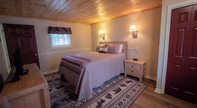 Апартаменты Economy The Snowshoe Lodge