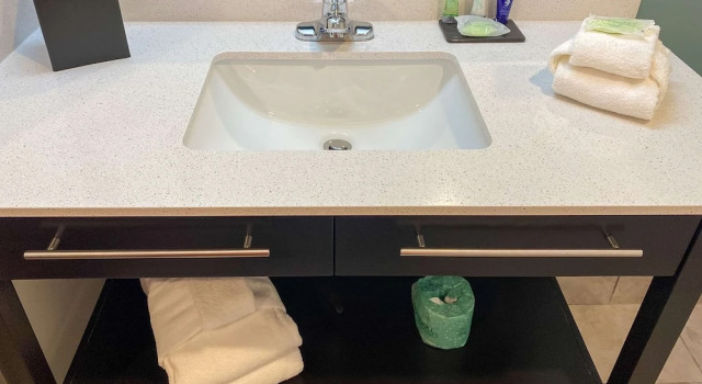 Четырёхместный номер Standard Sleep Inn Greensboro - Coliseum Area