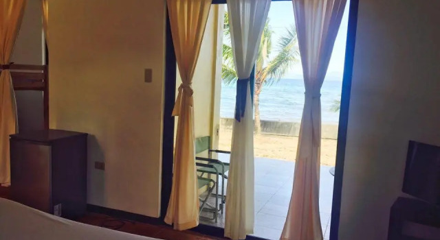 Коттедж Oceana Hotel & Beach Resort