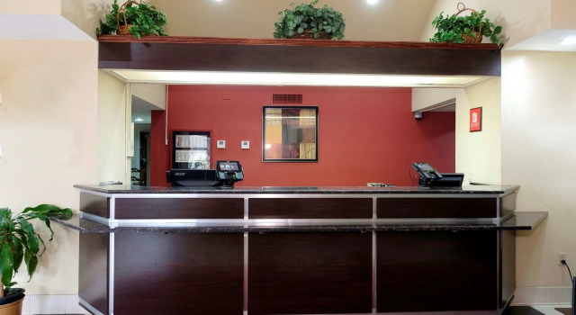Red Roof Inn Pensacola Fairgrounds