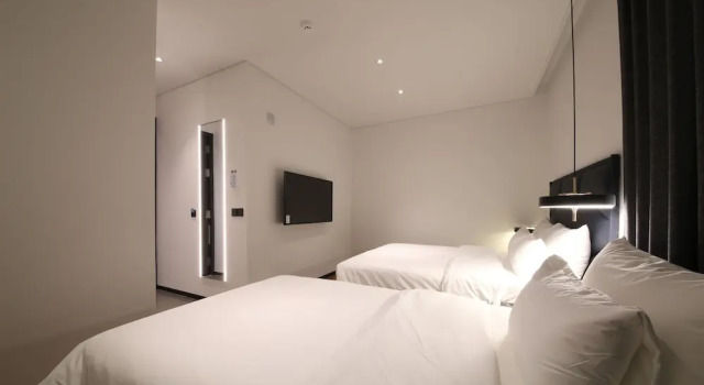 Neulpum Hotel, Забронировать Отель Отели Чонджу 3 звезды, рядом с Конфуцианская школа хянгё в Чонджу, 3*