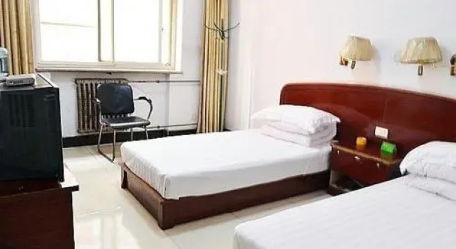 Yuncheng Heping Inn, Rezervați Hotel Yuncheng Shanxi