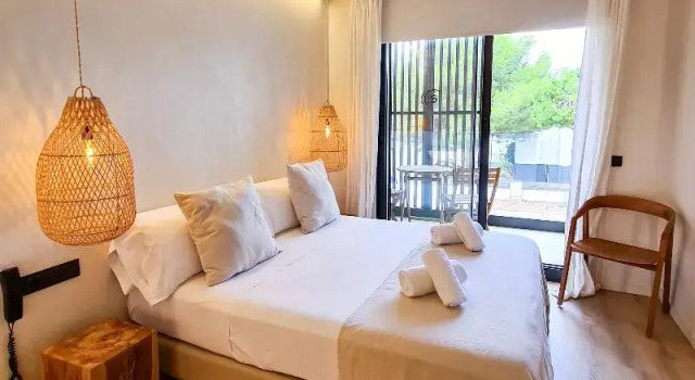 Standard Kahden hengen huone parvekkeella S Estancia Suites