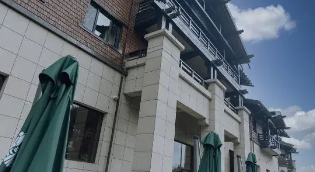 Holiday Inn Yingwan, Book Hotel Dalian 