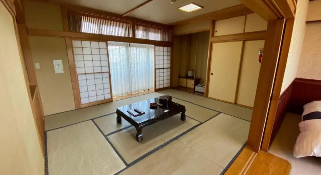 Люкс Deluxe Tabinoyado Yakurai Rinsenkan