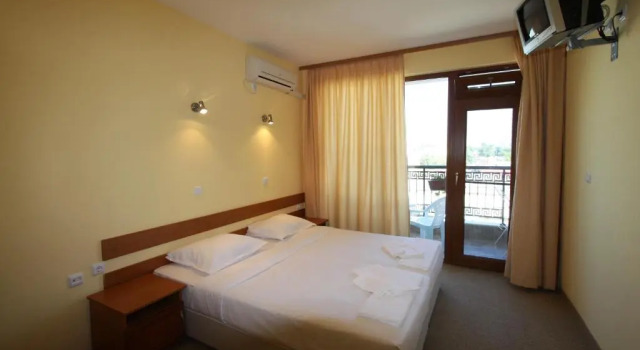 Hotel Deykin, Забронировать Отель Отели области Бургас с завтраком, Завтраки