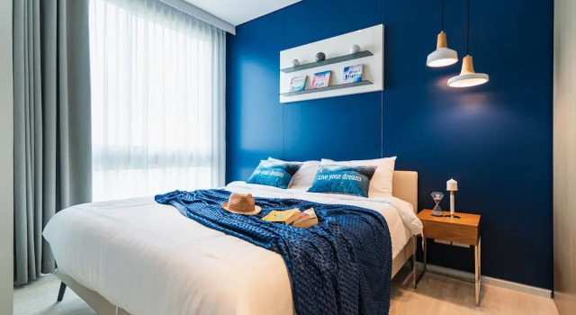 Апартаменты Deluxe с 2 комнатами с балконом и с частичным видом на море Pattaya Holiday at Veranda Residence Pattaya