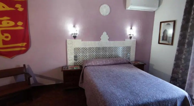 Двухместный номер Standard с балконом Hostal Marqués de Zahara