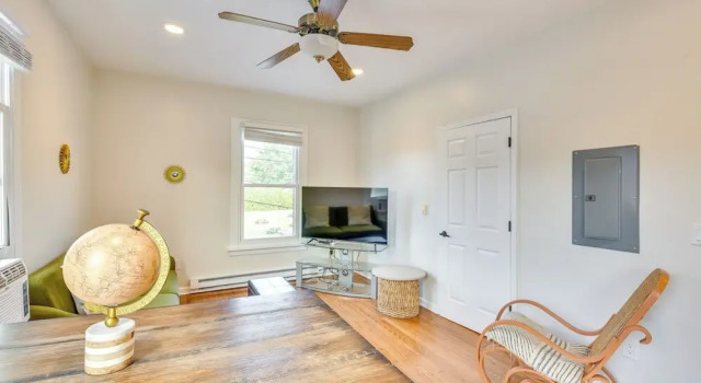 3 Mi to Lake Michigan: Pet-friendly Apt in Sawyer, Book Hotel Shorewood-Tower Hills-Harbert USA